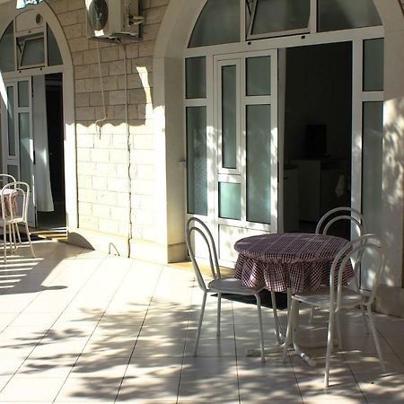 Apartments Pino Makarska Exterior photo