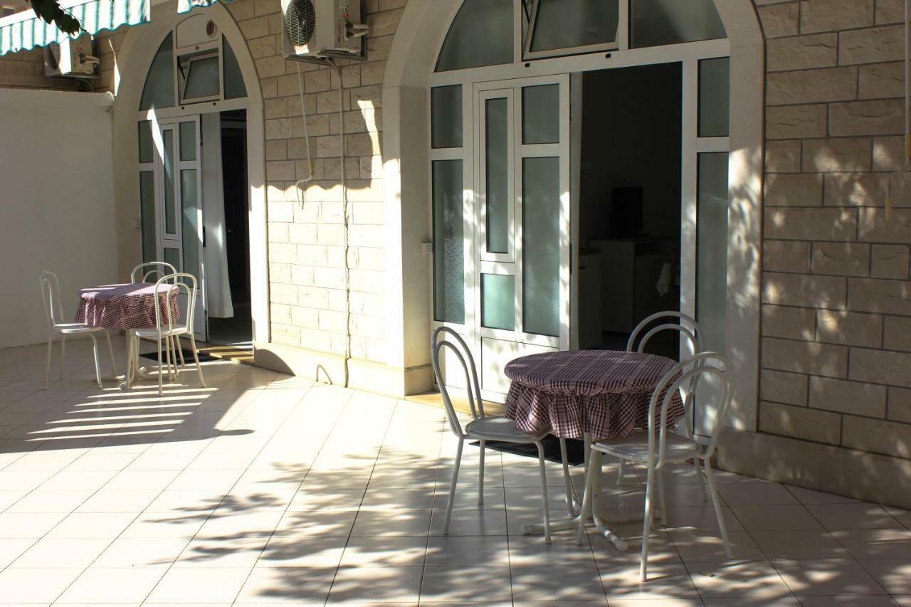 Apartments Pino Makarska Exterior photo