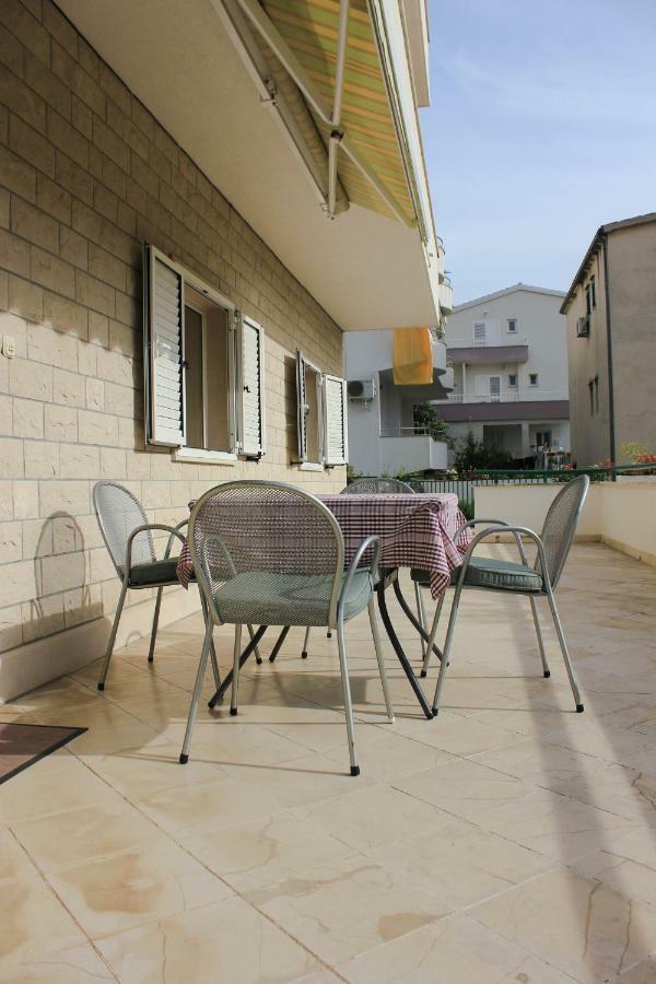 Apartments Pino Makarska Exterior photo