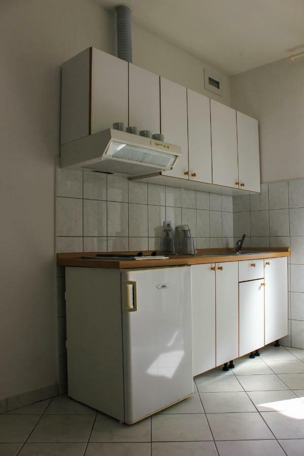 Apartments Pino Makarska Exterior photo